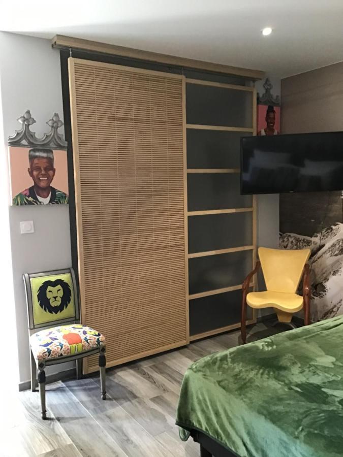 Chambre Pic Du Midi Appartement Only Adults カンパン エクステリア 写真